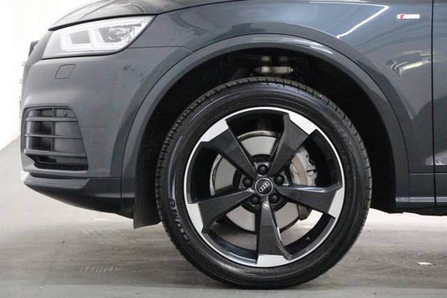 2020 Audi Q5 2.0 T FSi 45 Quattro Black Edition [245] (HUGE SPEC, LOW MILES, FSH, SUPERB !!)