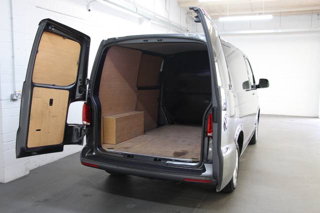 2021 Volkswagen Transporter 2.0 Tdi T28 Highline Panel Van FWD SWB [110] (2 OWNERS, FSH, 8.9 % APR FLEXIBLE FINANCE !!)