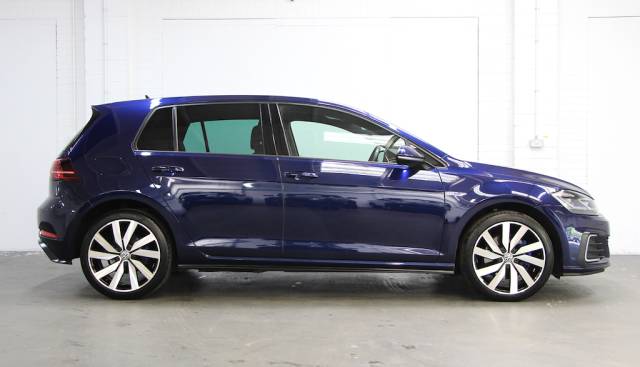 2018 Volkswagen Golf 1.4 TSi 8.7kWh GTE Advance PHEV [204] (STUNNING CAR, FSH, 8.9% APR !!)