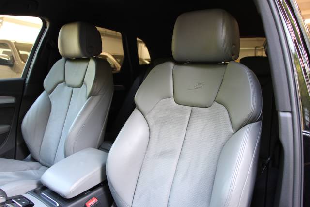 2020 Audi Q5 2.0 T FSi 45 Quattro S Line [265] (BIG SPEC, FACELIFT, FSH, 8.9% APR !!)