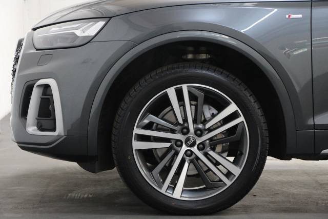 2021 Audi Q5 2.0 Tdi 40 Quattro S Line [204] (1 PVT OWNER, FSH, STUNNING, 8.9% APR !!)