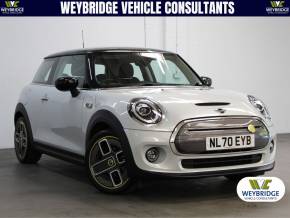MINI ELECTRIC 2020 (70) at Weybridge Isuzu West Byfleet