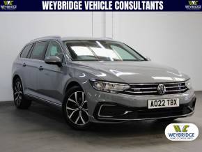 VOLKSWAGEN PASSAT 2022 (22) at Weybridge Isuzu West Byfleet