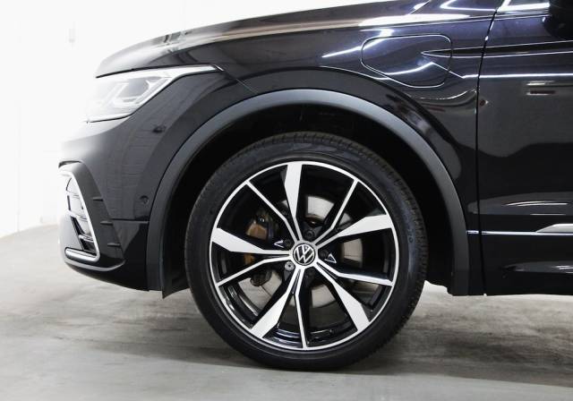 2021 Volkswagen Tiguan 1.4 TSi 13kWh R-Line PHEV [245] (STUNNING CAR, GREAT SPEC, FSH, 8.9% APR !!)