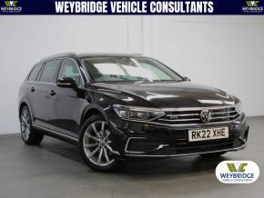 VOLKSWAGEN PASSAT 2022 (22) at Weybridge Isuzu West Byfleet