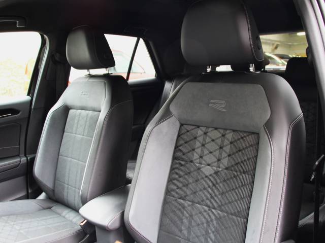 2022 Volkswagen T-Roc 1.5 TSi R-Line SUV DSG Euro 6 (s/s) [150] (BEST YOU WILL SEE, 1 OWNER, FSH, 8.9% APR !!)