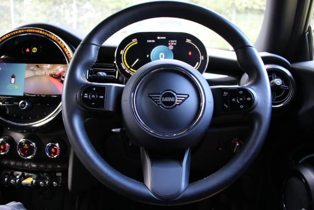 2022 Mini Electric SE 32.6kWh Level 2 3dr Auto [184] (2 OWNERS, FSH & LOVELY, 8.9% APR !!)
