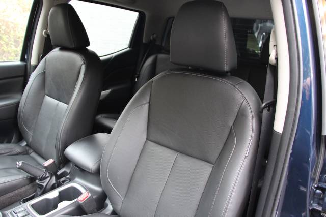 2021 Nissan Navara 2.3 dCi Tekna Double Cab 4WD [190] (2 OWNERS, FSH, FINANCE FROM 8.9% APR !!)