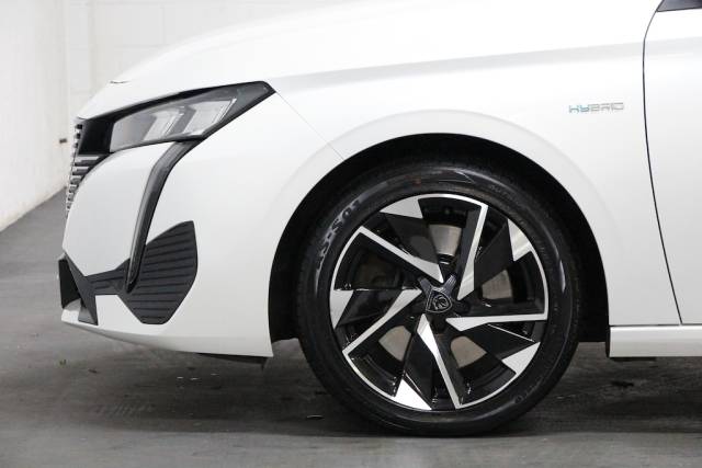 2022 Peugeot 308 1.6 12.4kWh Allure Premium PHEV e-EAT Euro6 (s/s) [180] (FINANCE FROM 8.9% APR, PCP & HP !!)