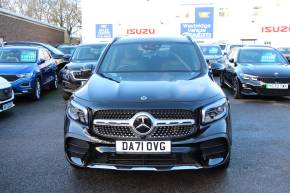 MERCEDES BENZ GLB at Weybridge Isuzu West Byfleet