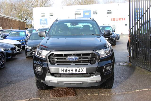 Ford Ranger 3.2 TDCi Wildtrak Double Cab 4dr 4x4 Euro6 (s/s) [200] (FINANCE AVAILABLE FROM 8.9% APR !!) Pick Up Diesel Shadow Black