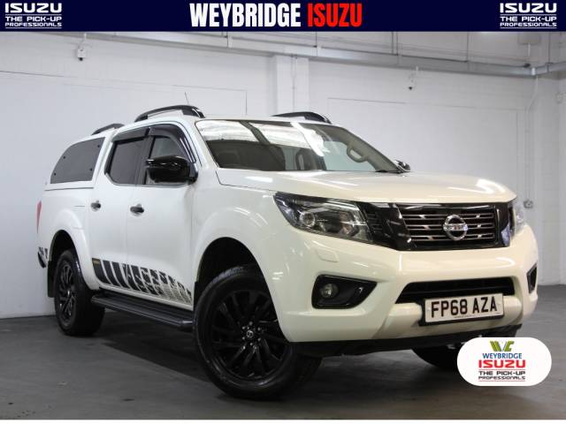 Nissan Navara 2.3 dCi N-Guard Double Cab 4WD [190] (FINANCE FROM 8.9% APR !!) Pick Up Diesel Storm White