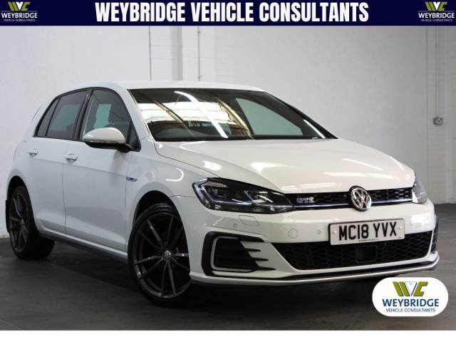 Volkswagen Golf 1.4 TSI 8.7kWh GTE Advance PHEV [204] (FINANCE FROM 8.9% APR !!) Hatchback Hybrid Pure White