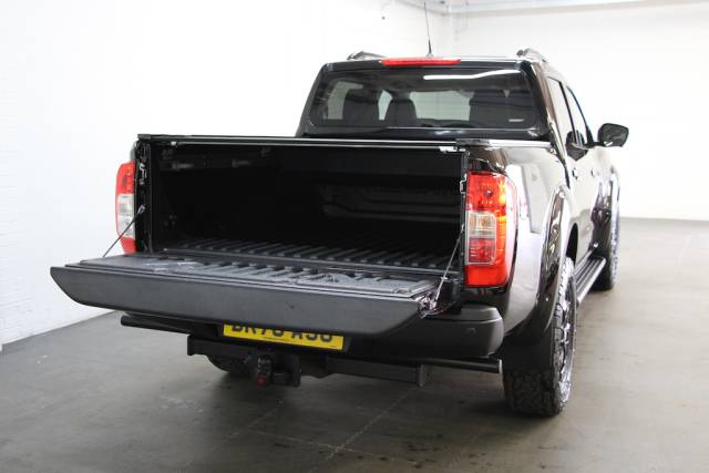 2020 Nissan Navara 2.3 dCi N-Guard Double Cab 4WD [190] (FSH, FINANCE FROM 8.9% APR !!)