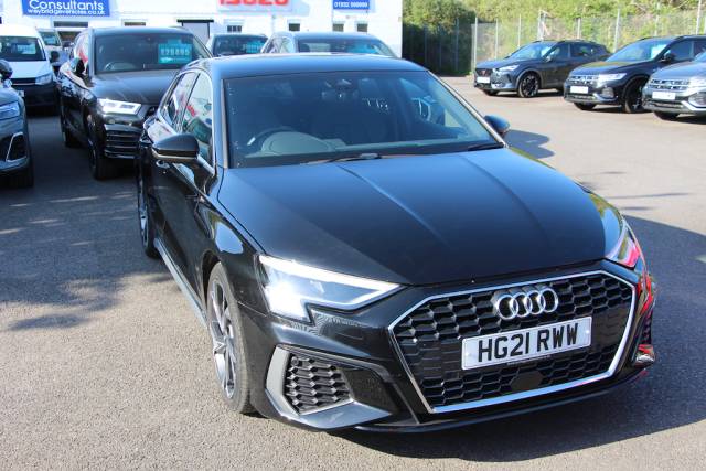 2021 Audi A3 1.5 T FSi 35 S line Sportback [150] (1 OWNER, FSH, 8.9% APR !!)