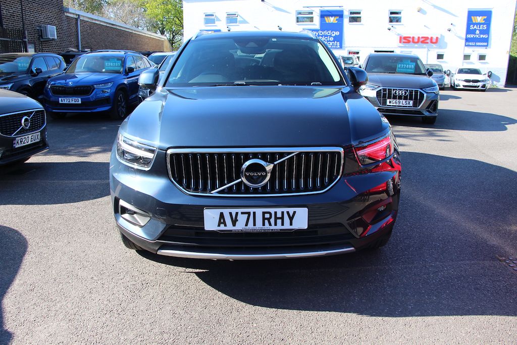 2022 Volvo XC40