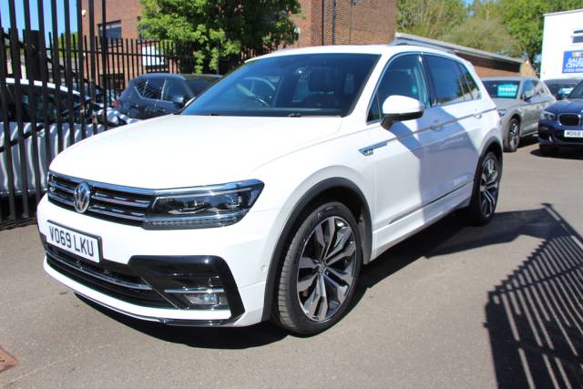 2019 Volkswagen Tiguan 2.0 TSi R-Line Tech 4Motion [190] (STUNNING CAR, FINANCE FROM 8.9% APR!!)