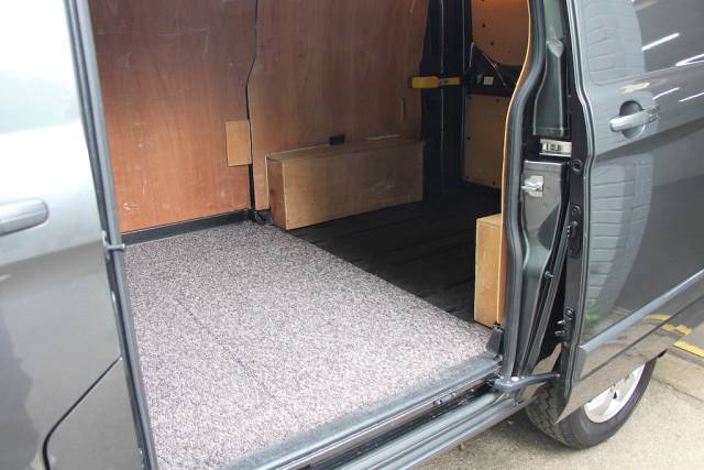 2017 Ford Transit Custom 2.0 TDCi 270 Limited Panel Van L1 H1 [128] (VERY RECENT SERVICE & MOT MARCH 2027 !!)