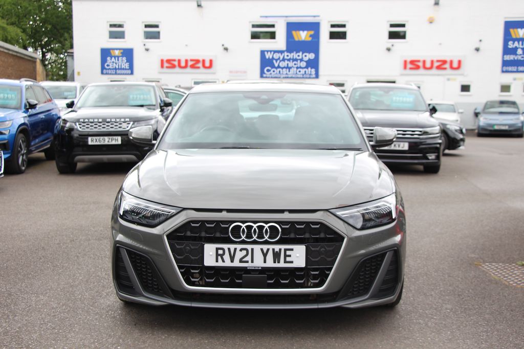 2021 Audi A1
