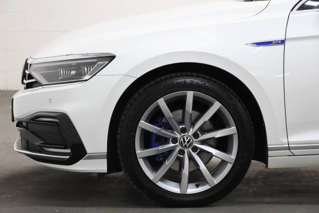 2021 Volkswagen Passat 1.4 TSi 13kWh GTE Advance Estate PHEV [218] (BIG SPEC, LOVELY CAR
