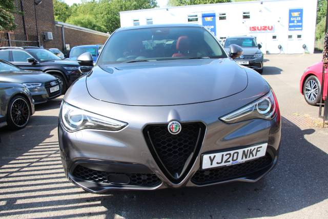 Alfa Romeo Stelvio 2.0T Veloce SUV 5dr Petrol Auto Q4 AWD Euro 6 (s/s) (280 ps) SUV Petrol Vesuvio Grey