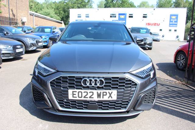 Audi A3 2.0 T FSi 40 Quattro S line [190] (GREAT EXAMPLE, RARER QUATTRO !!) Hatchback Petrol Daytona Grey