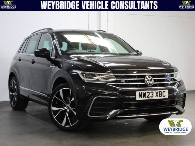 Volkswagen Tiguan 1.5 TSi R-Line [150] (STUNNING, FINANCE FROM 8.9% APR, PCP & HP !!) SUV Petrol Deep Black