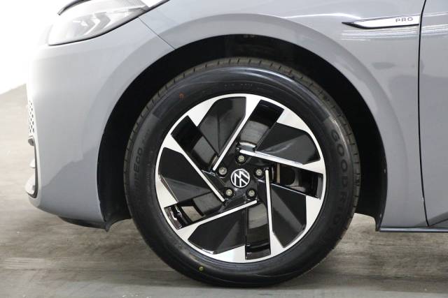 2023 Volkswagen ID.3 Pro 58kWh Life 5dr Electric Auto [145] (FINANCE FROM 8.9% APR, PCP & HP !!)