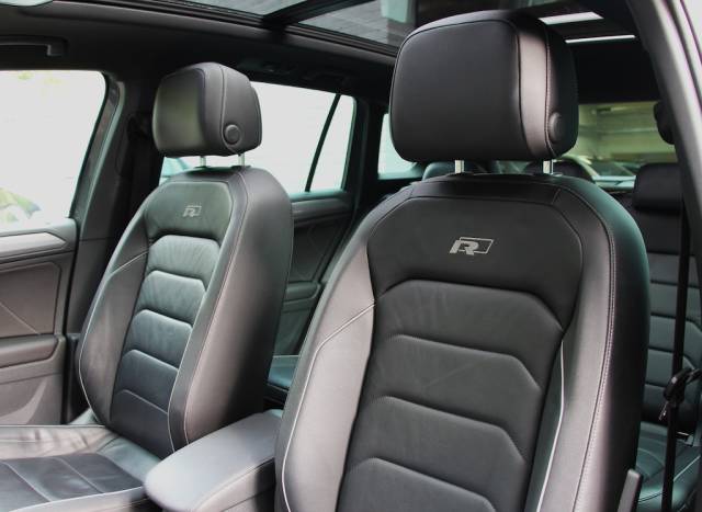 2018 Volkswagen Tiguan 2.0 Tdi R-Line 4Motion [190] (DEMO+ 1 PVT OWNER, BIG SPEC, FSH !!)