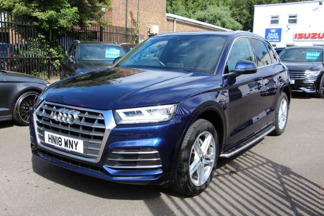 2018 Audi Q5 2.0 T FSi Quattro S Line [252] (LOVEY EXAMPLE, FINANCE FROM 8.9% APR !!)