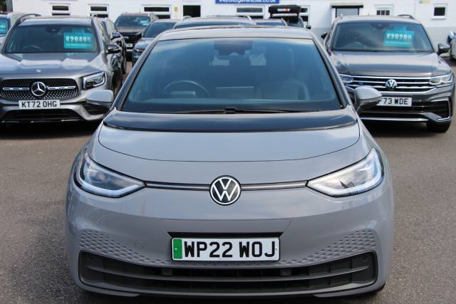 Volkswagen ID.3 Pro Performance 58kWh Family Hatchback 5dr Electric Auto (204 ps) Hatchback Electric Moonstone Grey