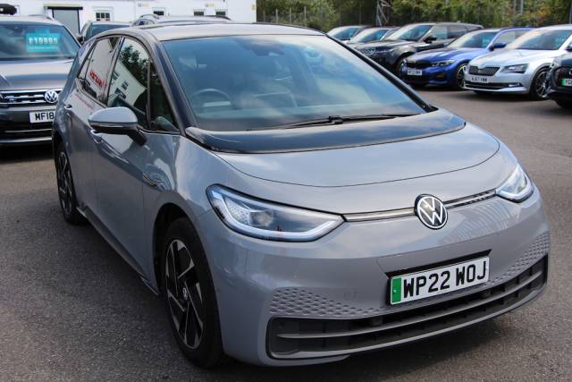 2022 Volkswagen ID.3 Pro Performance 58kWh Family Hatchback 5dr Electric Auto (204 ps)