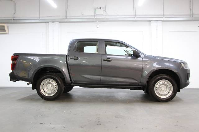 2025 Isuzu D-max 1.9 TD Utility DL Double Cab 4WD [164] (ANY VEHICLE IN P/X, 7.9% APR, PCP, LP & HP !!)