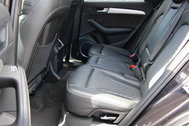 2016 Audi SQ5 3.0 BiTDi Quattro V6 Plus [340] (FINANCE AVAILABLE, DON'T MISS !!)