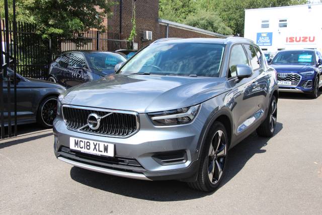 2018 Volvo XC40 2.0 T4 Momentum AWD [190] (FANTASTIC EXAMPLE, FINANCE FROM 8.9% APR !!)