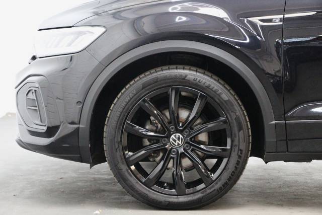 2024 Volkswagen T-Roc 1.5 TSi R-Line Black Edition [150] (1 OWNER, FSH, 8.9% APR !!)