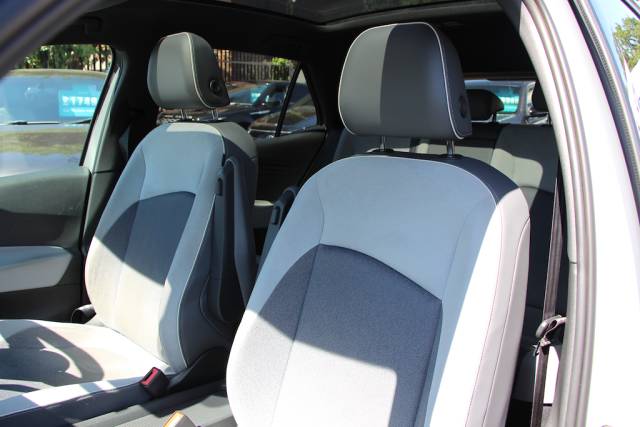 2022 Volkswagen ID.3 Pro Performance 58kWh Family [204] (FINANCE FROM 8.9% APR, PCP & HP !!)