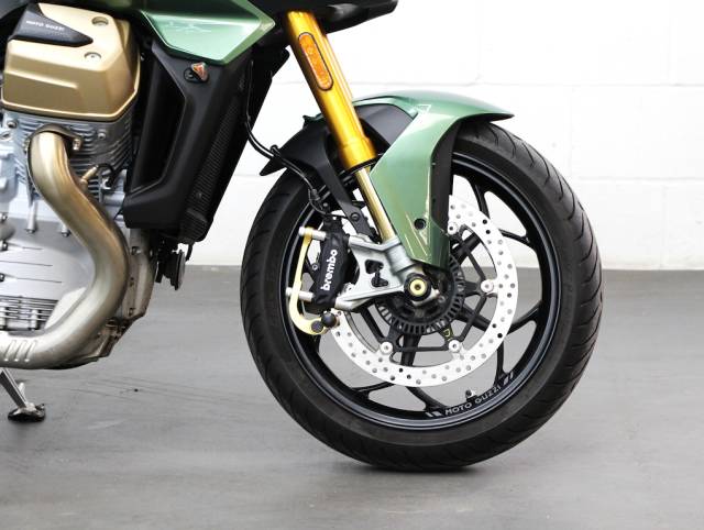 2023 Moto Guzzi V100 Mandello 1042 S Adventure [115] (9.9% APR, ANY P/X, DELIVERY, STUNNING !!)