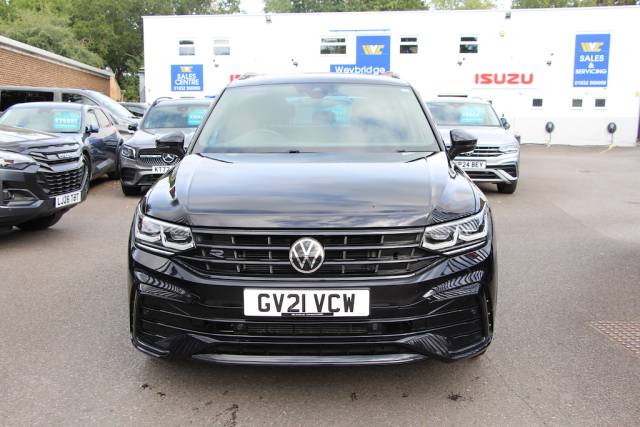 Volkswagen Tiguan 1.5 TSi R-Line [150] (2/O FSH, FINANCE FROM 8.9% APR, PCP & HP !!) SUV Petrol Deep Black
