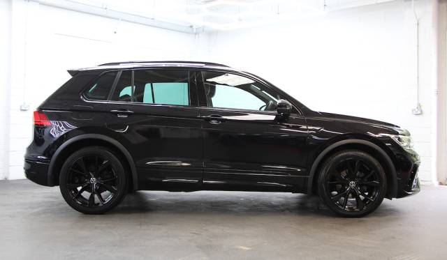 2021 Volkswagen Tiguan 1.5 TSi R-Line [150] (2/O FSH, FINANCE FROM 8.9% APR, PCP & HP !!)
