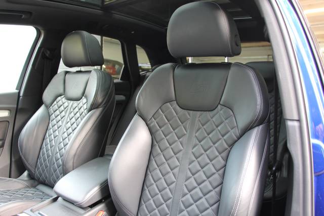 2021 Audi Q5 2.0 TFSIe 50 Quattro S line PHEV 17.9kWh [299] (BIG SPEC, FSH, 8.9% APR !!)