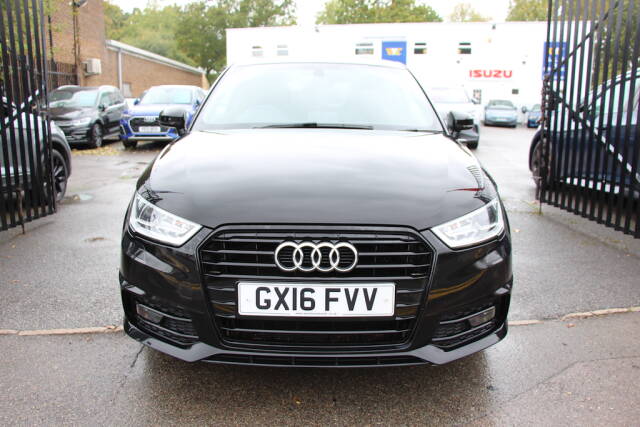 Audi A1 1.4 T FSI CoD Black Edition 3dr Euro6 (s/s) [150] (FINANCE AVAILABLE !!) Hatchback Petrol Brilliant Black
